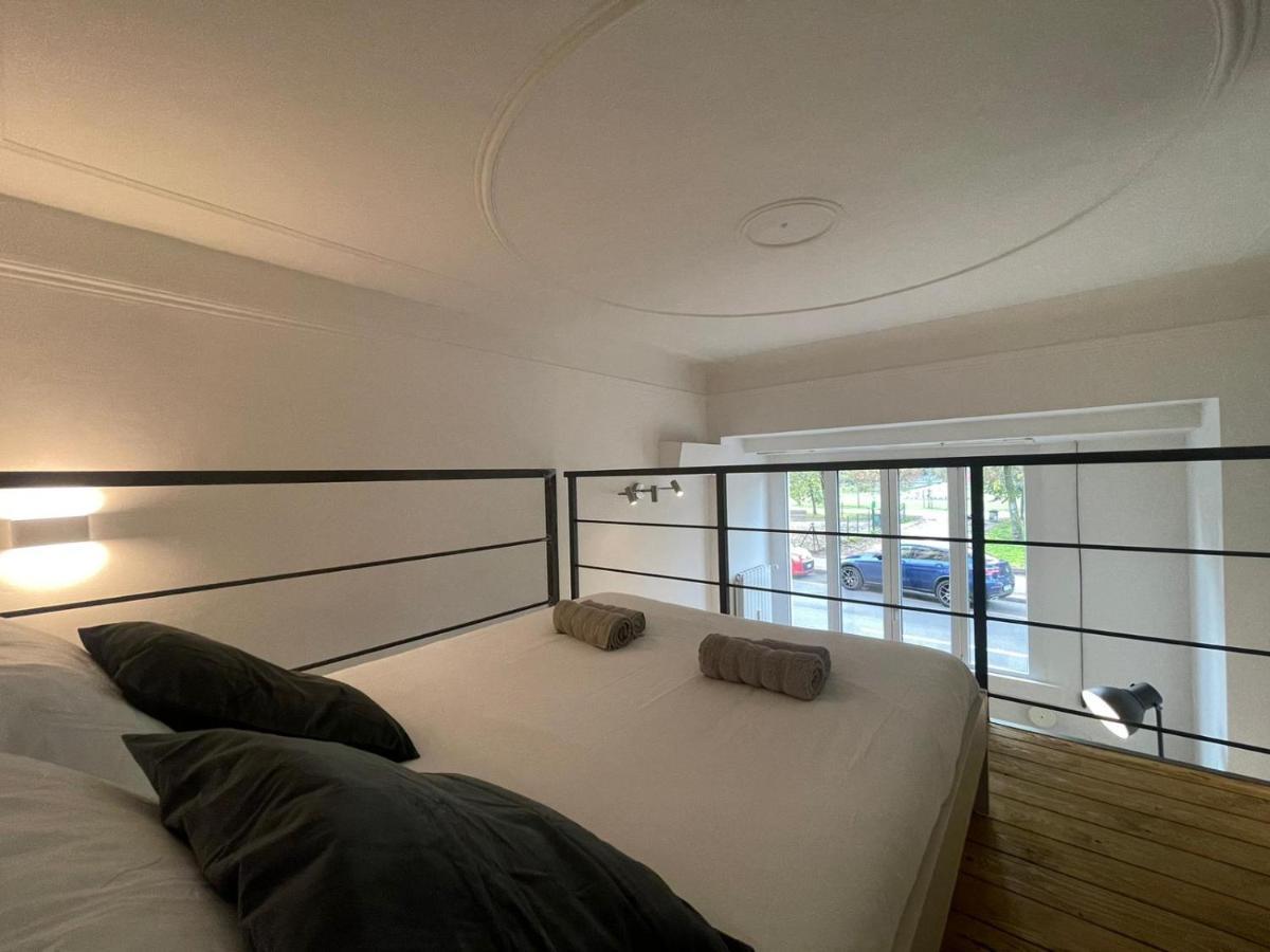 Navigli Design Loft - 7 Stops From Duomo, Ac, Netflix Apartman Milánó Kültér fotó